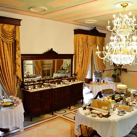 Guest house Marmoris Palace