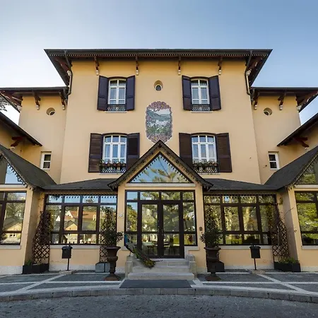 Marmoris Palace 4*