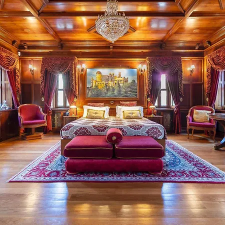 Marmoris Palace Affittacamere 4*