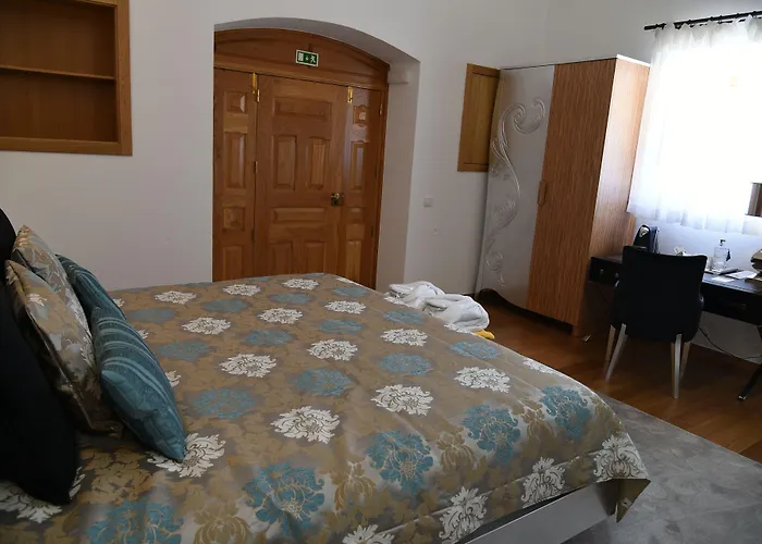 마르모리스 팰리스 4*